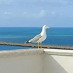 Sikelia Rooftop *