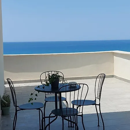 Sikelia Rooftop *